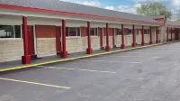 Catalina Airport Motel - Motels