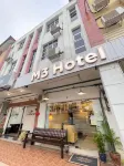 OYO 90644 M Three Hotel Hotel di Seri Manjung