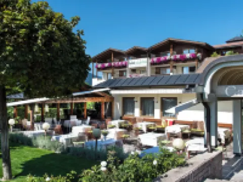 Hotel St. Anton Hotéis em Fie