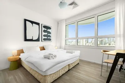 Beachfront Property with Balcony Hotel di 