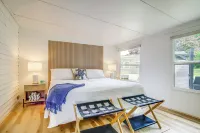 Patio, Pool Access! Coastal Ocean Pines Cottage - Spa