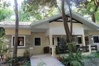 Lisland Rainforest Resort Hôtels à : Pozorrubio