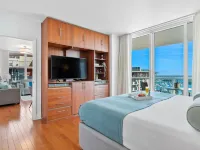 Residences by Miami Vacation Rentals Hotels near CocoWalk