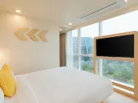 Bloom Hotel - BKC Kalina Hôtels à proximité de : Gare de Mātunga