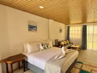 Lanas Beach Resort Carabao Island Hotels in Romblon