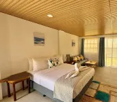 Lanas Beach Resort Carabao Island