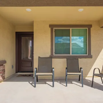 4-bedroom house in marvelous Buckeye with WiFi, AC. Enjoy your stay