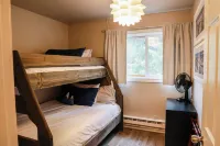 Renovated Condo steps from the Beaver Creek shuttle!