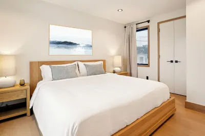 Offshore Residences
