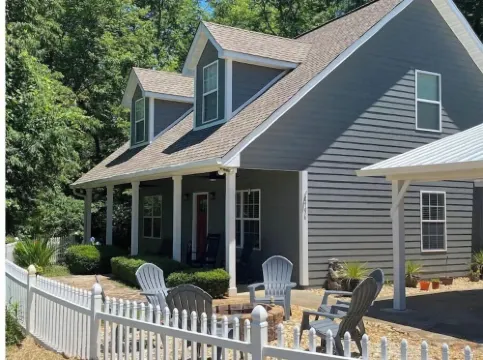 The Perfect View -Hiawassee upscale mountain cabin