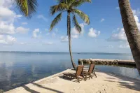 ลาโฮลยารีสอร์ท