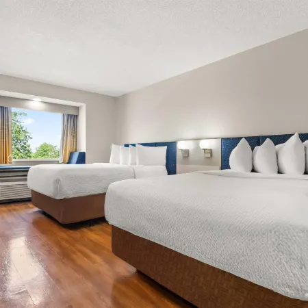 Microtel Inn & Suites by Wyndham Salisbury
