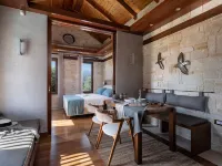 Villa Peacock with Spa Facilities