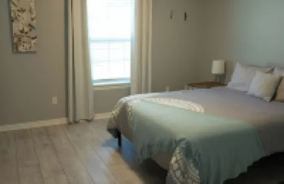 Walking distance to Coler MTN Bike - 3BR 2BA