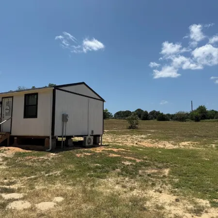 Home away from Home- Near Tyler Airport