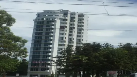 2 Bedroom Apartment with a Beautiful View at the Ocean Отели в г. Махинджаури