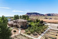 50 miles from Zions Park/Desert Oasis with hot-tub Hotels in Cane Beds