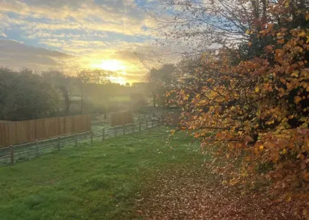 5 Bedroom house with plenty of space. Perfect for families and contractor stays! Отели в г. Айлесбери