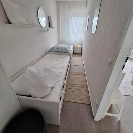 Vacation apartment Storm am Holm Отели в г. Шёнберг