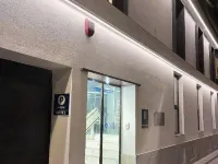 La Boutique Puerta Osario Hotels in South District