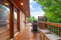 Unrestricted Mountain Views and Theater Room - Stunning Luxury Retreat