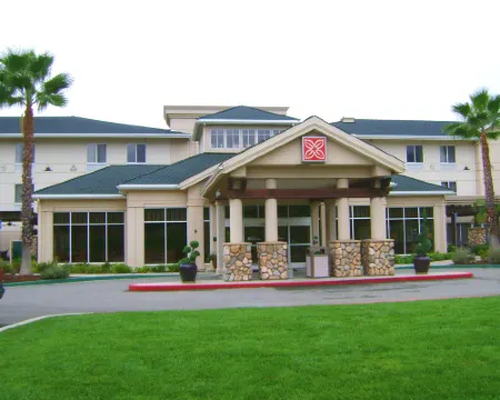 雷丁希爾頓花園酒店 雷丁酒店