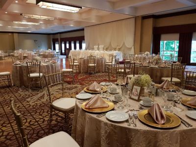 Restaurant DoubleTree Fallsview Resort & Spa by Hilton Niagara Falls Photo