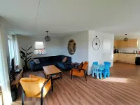 Family friendly vacation home in Schoonloo with lots of privacy Hotels in Schoonlo