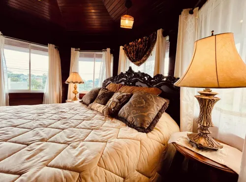 Cozy 4-bedroom house in delightful Heredia with Nice views, Near Airport