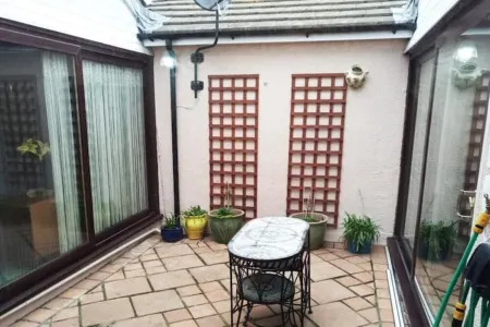 Palm Bay's Luxury Bungalow-Self Check In & Parking