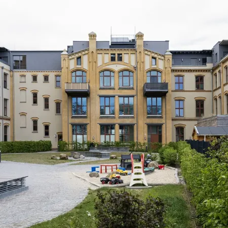 Strandloft Inkl. Tiefgaragenstellplatz und Balkon, Zentrumsnah