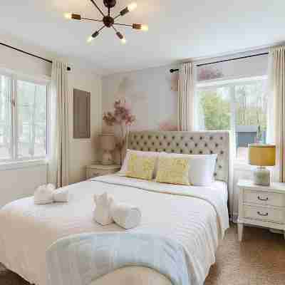 Poconos Hideaway - Woods & Wildlife Rooms