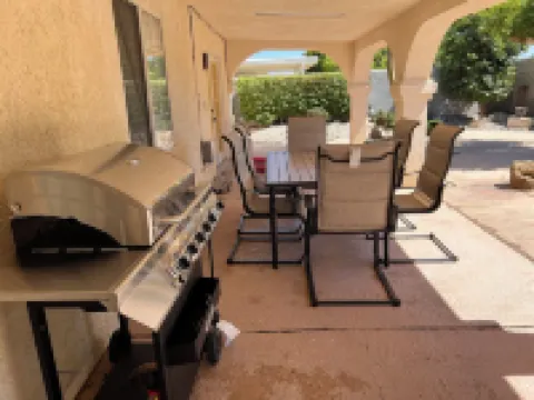 beautiful house with pool !!3 minutes from polo club!!