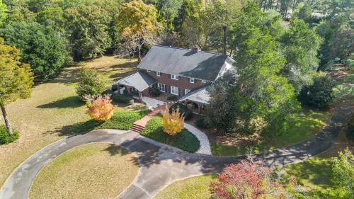 Spacious Historic Manor with Chef's Kitchen • Horse-Friendly