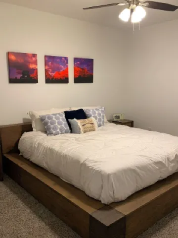 NEW 3-bedroom Home Short term Rental in Mohave Valley near golf courses. Hotels in Mohave Valley