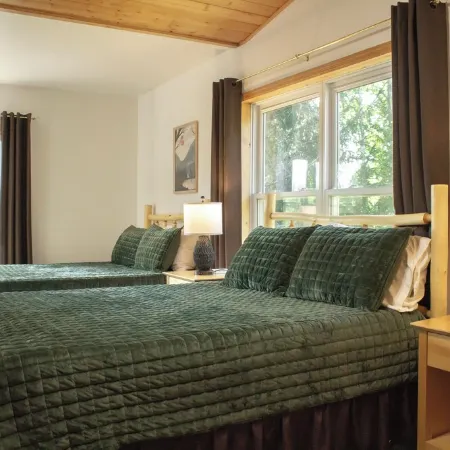 Scenic Kettle River Cabin - Hike, Sauna, Kayaks & More-Your Next Retreat Awaits!