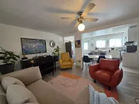 Quiet & Quaint 2 Bedroom 1 Bath with Yard Hotels in Fort Lee