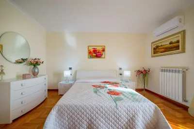 Matrimoniale Deluxe Hotels near Battipaglia