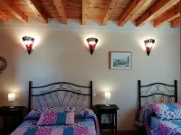 La Casa de Bernuy, a haven of tranquility. Hotel a Bernuy de Porreros