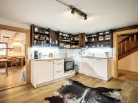 Modern farmhouse for 10 people Hotels in Nesselwang