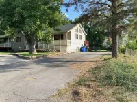 Cozy home for family trip.5-bedroom house with AC in Salt Lake City Hotels in Holladay