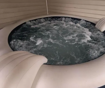 Charming 2-bedroom Apartment in East Orange with WiFi and AC