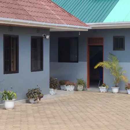 Meuly Family Lodge