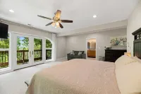 Douglas Lakefront home - dock, decks, firepit perfect for multi-family getaway!