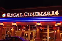 Pool Table  Wifi  Fireplace  Mins to Hospitals no hottub