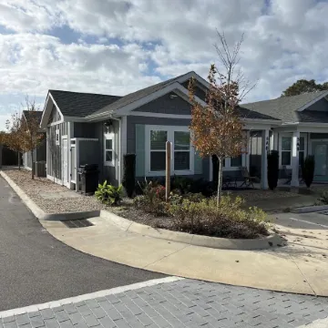 Turtle’s Nest – Modern Coastal Retreat in Beacon Quarters, Corolla; Pet Friendly