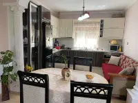 Dream Villa is clean&  intact with a beautiful view of the surrounding mountains Hotels in Permet