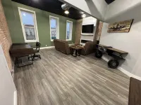 Loft Living - Small Town Charm 3-bedroom loft in beautiful Downtown Litchfield Hotels in Litchfield