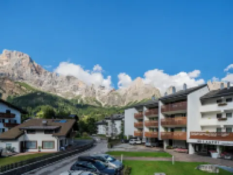 Residence Lastei Hotels in Siror