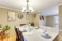 3 Mi to Dover Motor Speedway: Pet-friendly Retreat